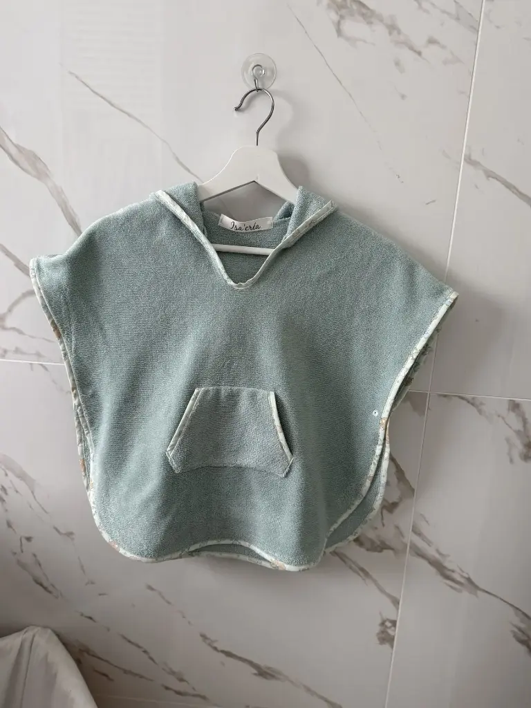 Poncho de bain en éponge de bambou